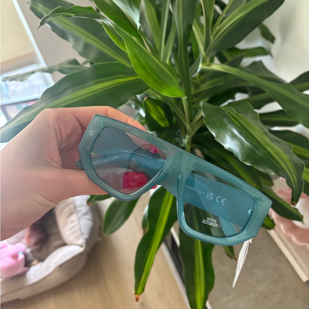 Blue summer shades
